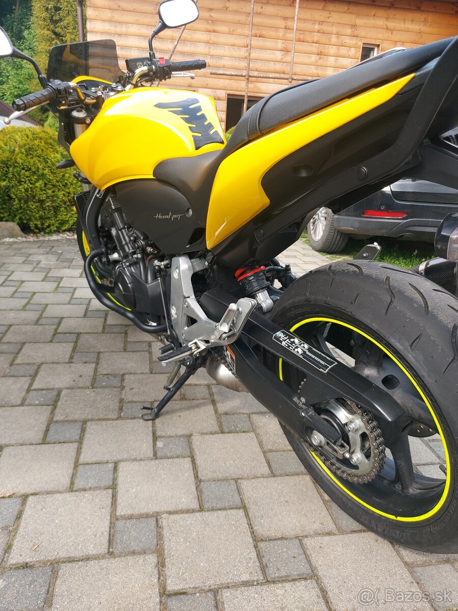 Honda Hornet CB600F - 8