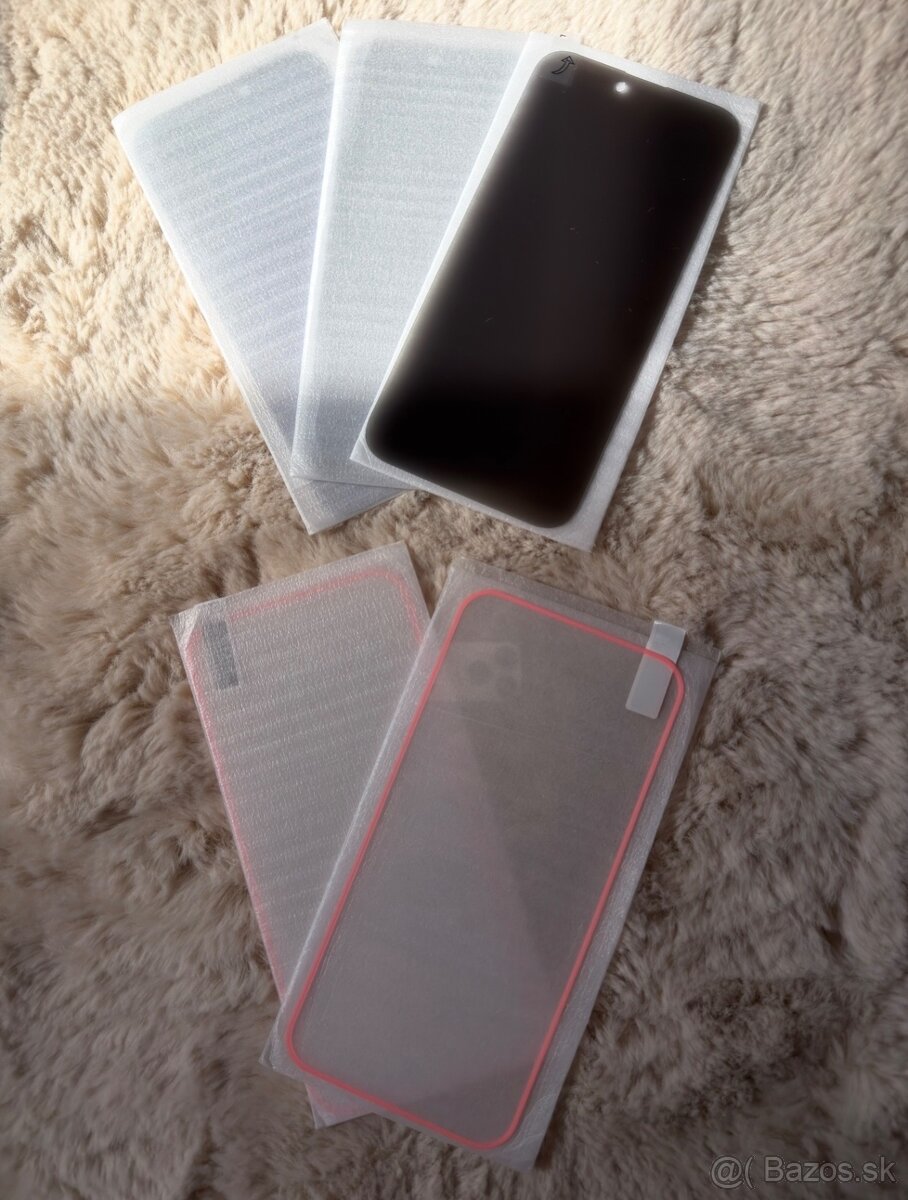 iPhone 15 Pro Max- Čierny titán - 8