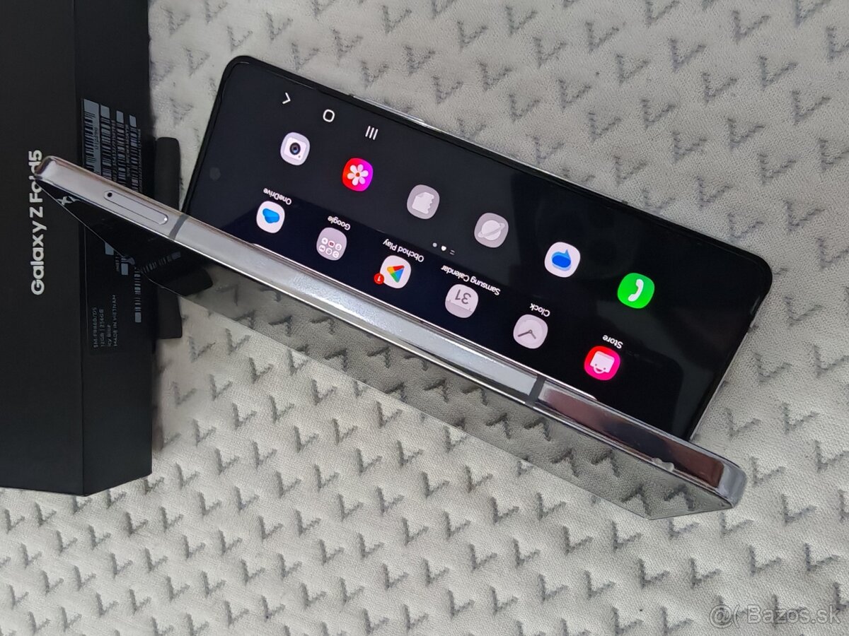 Samsung Galaxy Z Fold 5 12/256 - 8