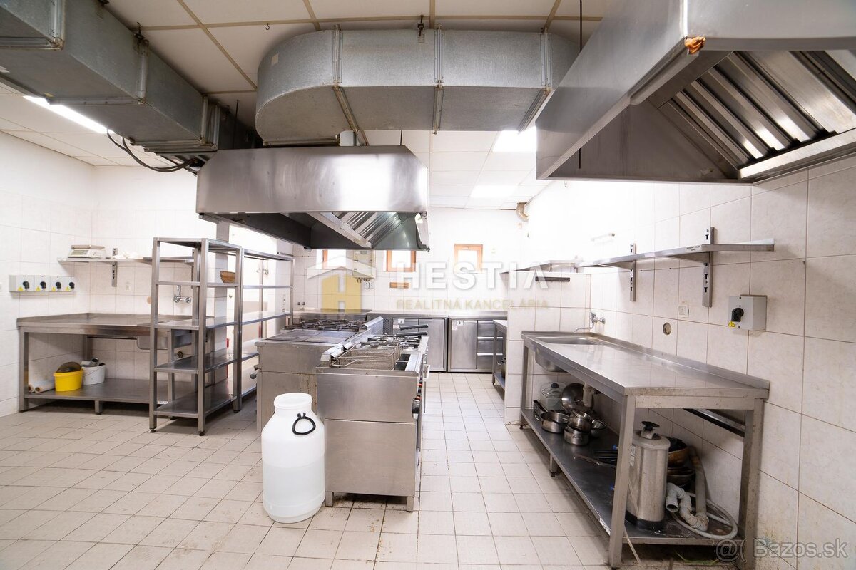 ZNÍŽENÁ CENA NA PREDAJ KOLIBA v úžasnej lokalite, Skalica - 8