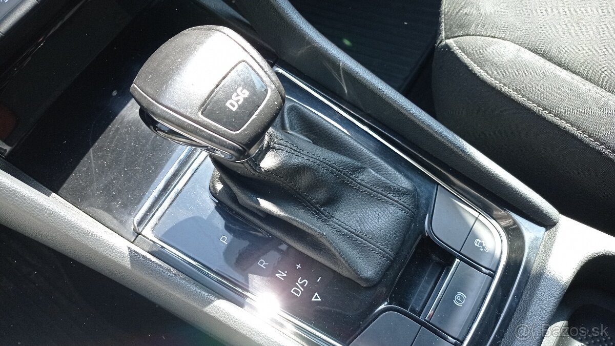 Škoda Karoq, 1.6 TDi 85KW Automat - 8