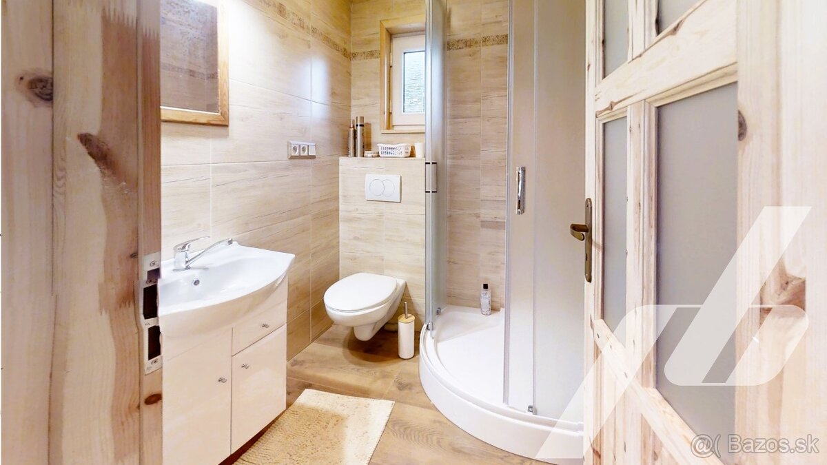 Predaj 5 izbová Chalupa / Rodinný dom - Terchová, centrum - 8