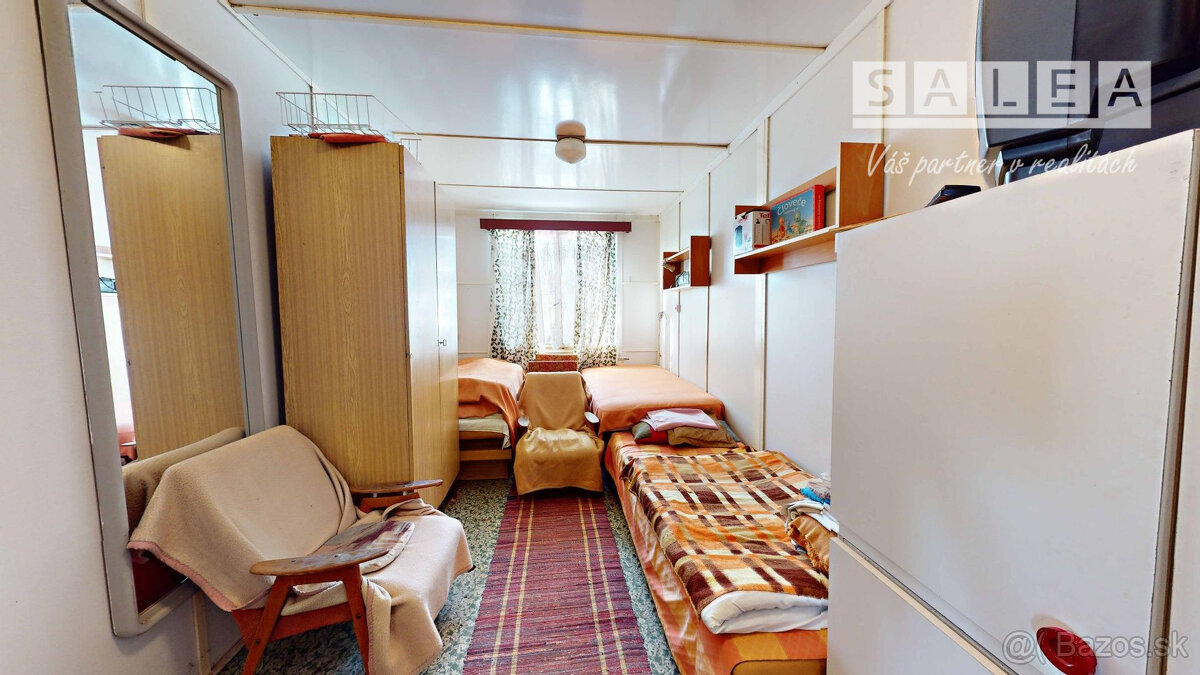 Chata v hornej časti Hronskej Dúbravy na predaj - 8