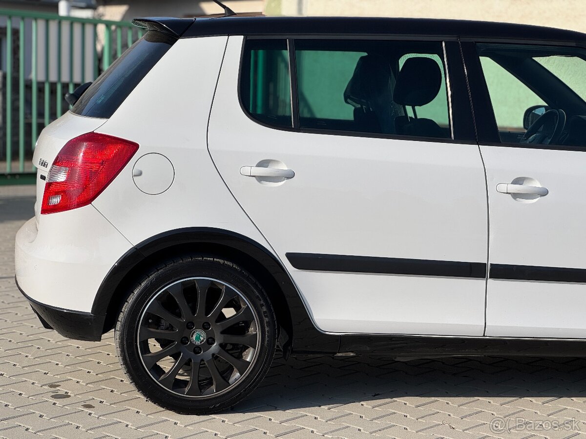 ŠKODA FABIA 2 FACELIFT EDITION MONTE CARLO 1.6 TDI - 8