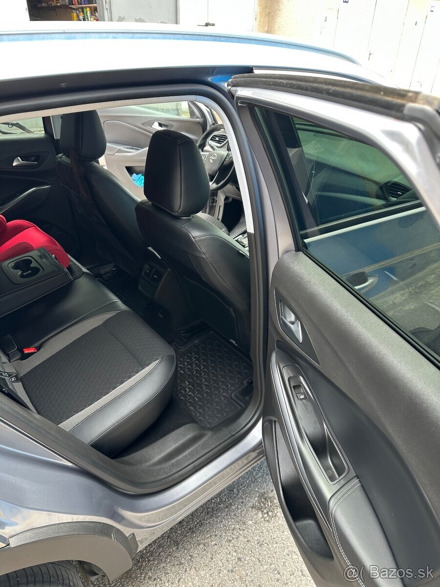 Opel Grandland X 1.2 Turbo 96 kW – Automat - 8