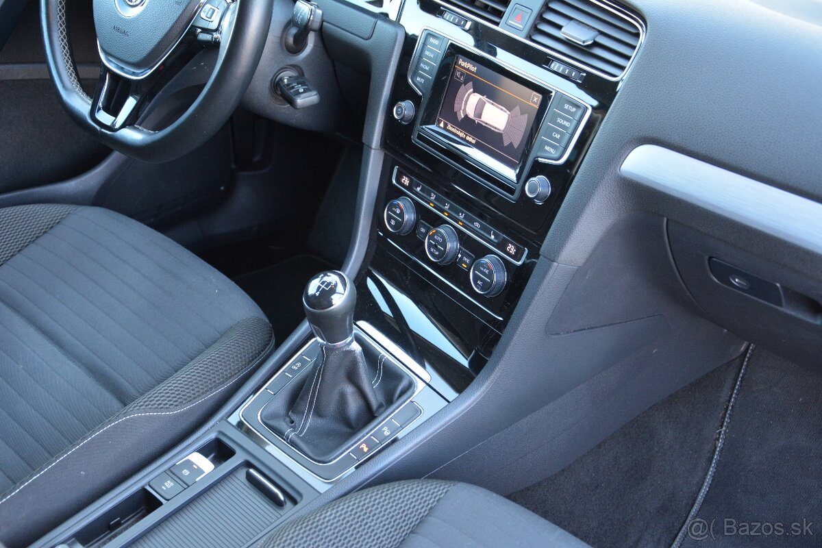 VW GOLF limitovaná edícia CUP 1.6TDI 77KW Manual UVER OD 0% - 8