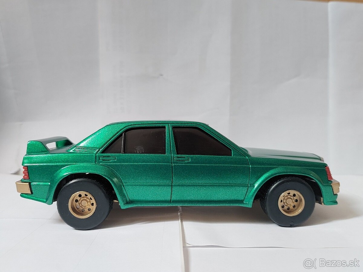 Model auta Mercedes Benz 190E - 8