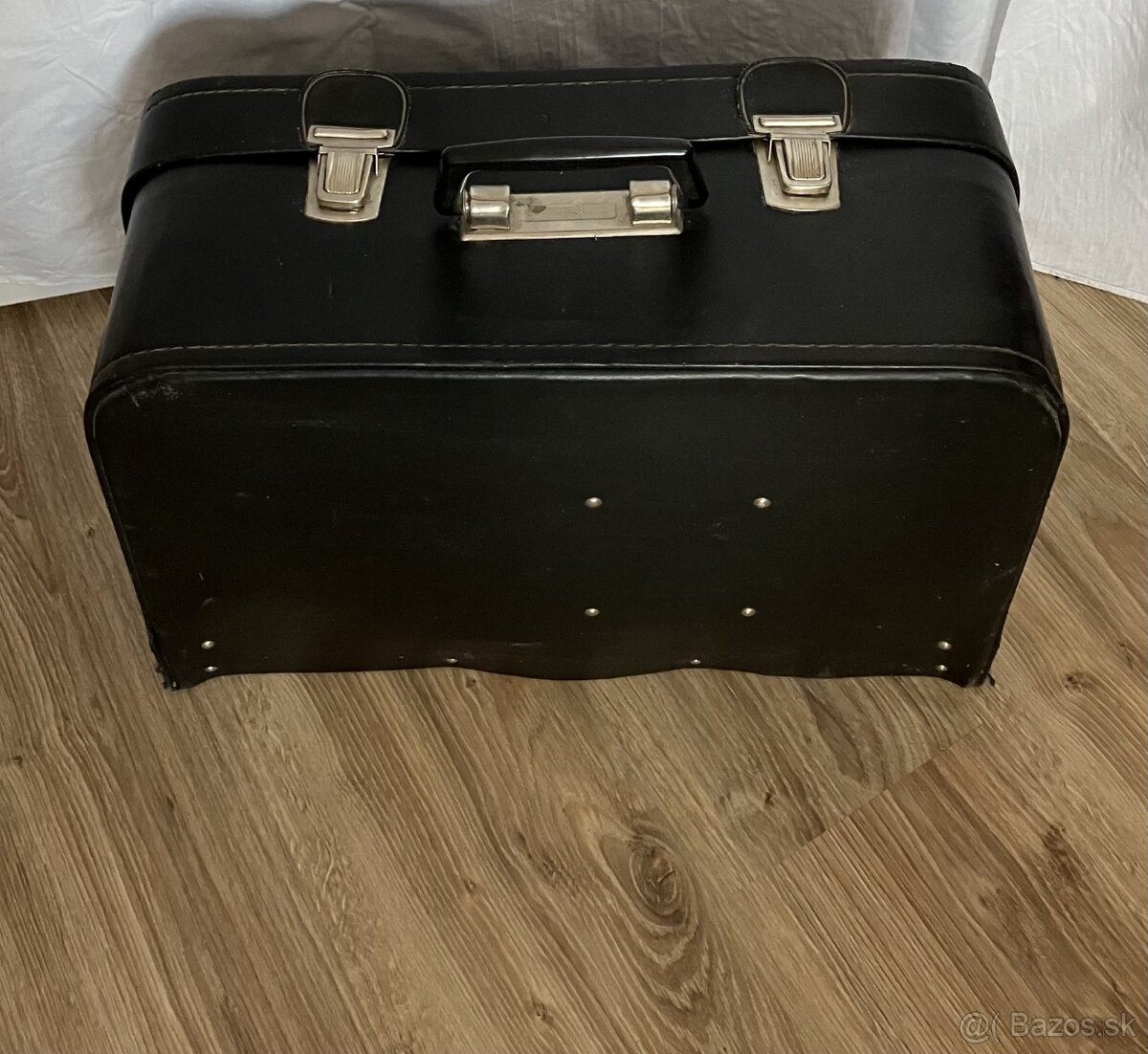 Starožitný mechanický šijací stroj(ručný pohon/ - 8