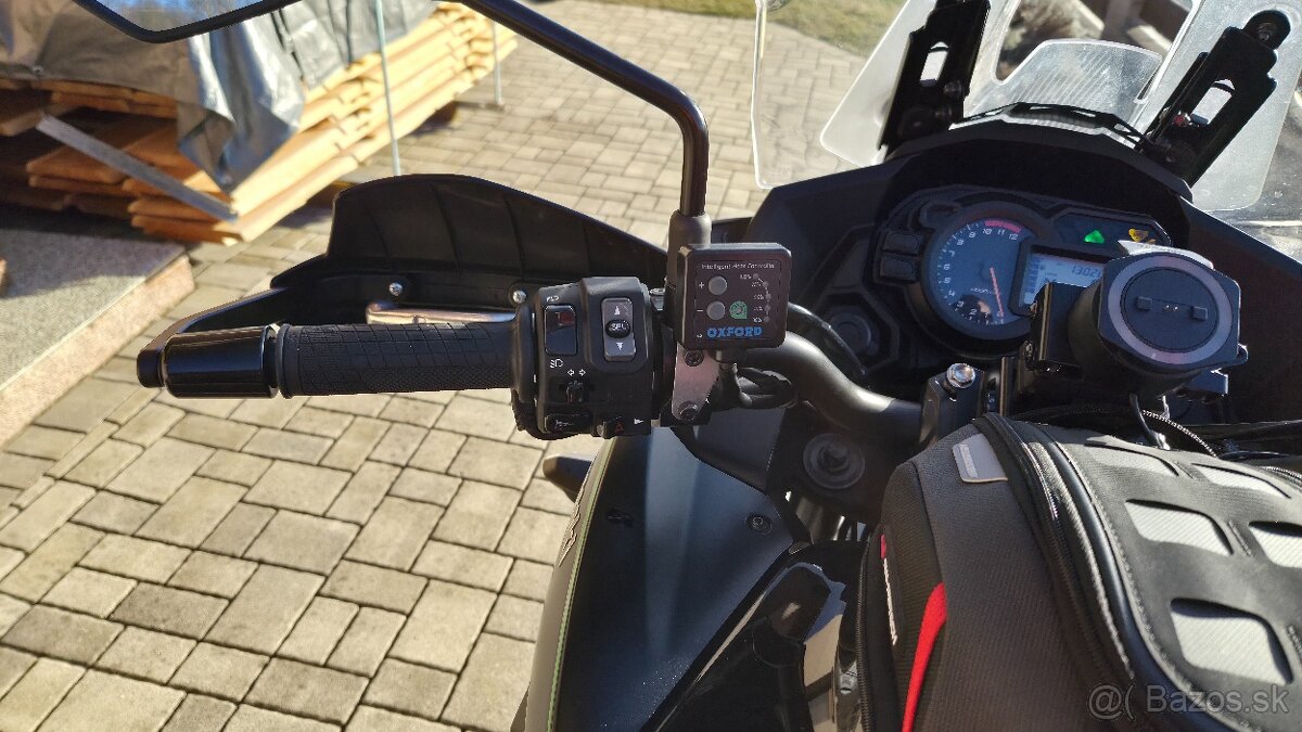 Kawasaki Versys 1000 GT - 8