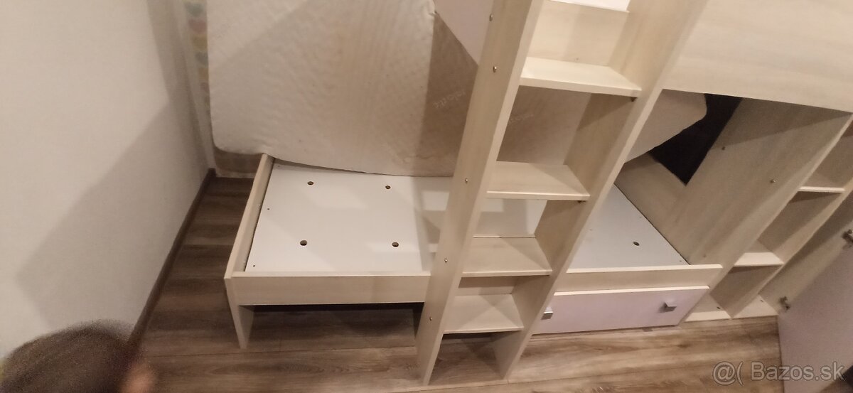 Poschodova postel - 8