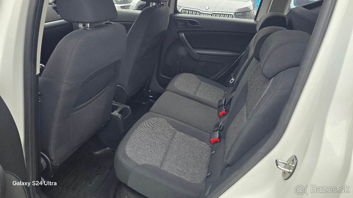 Škoda Yeti 1.2 TSI Active - 8