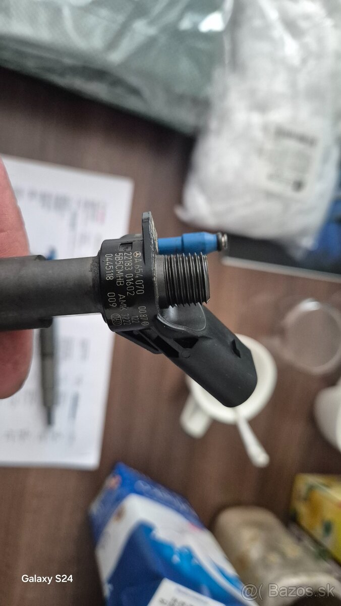 Vstrekovace mercedes sprinter 907 - 8