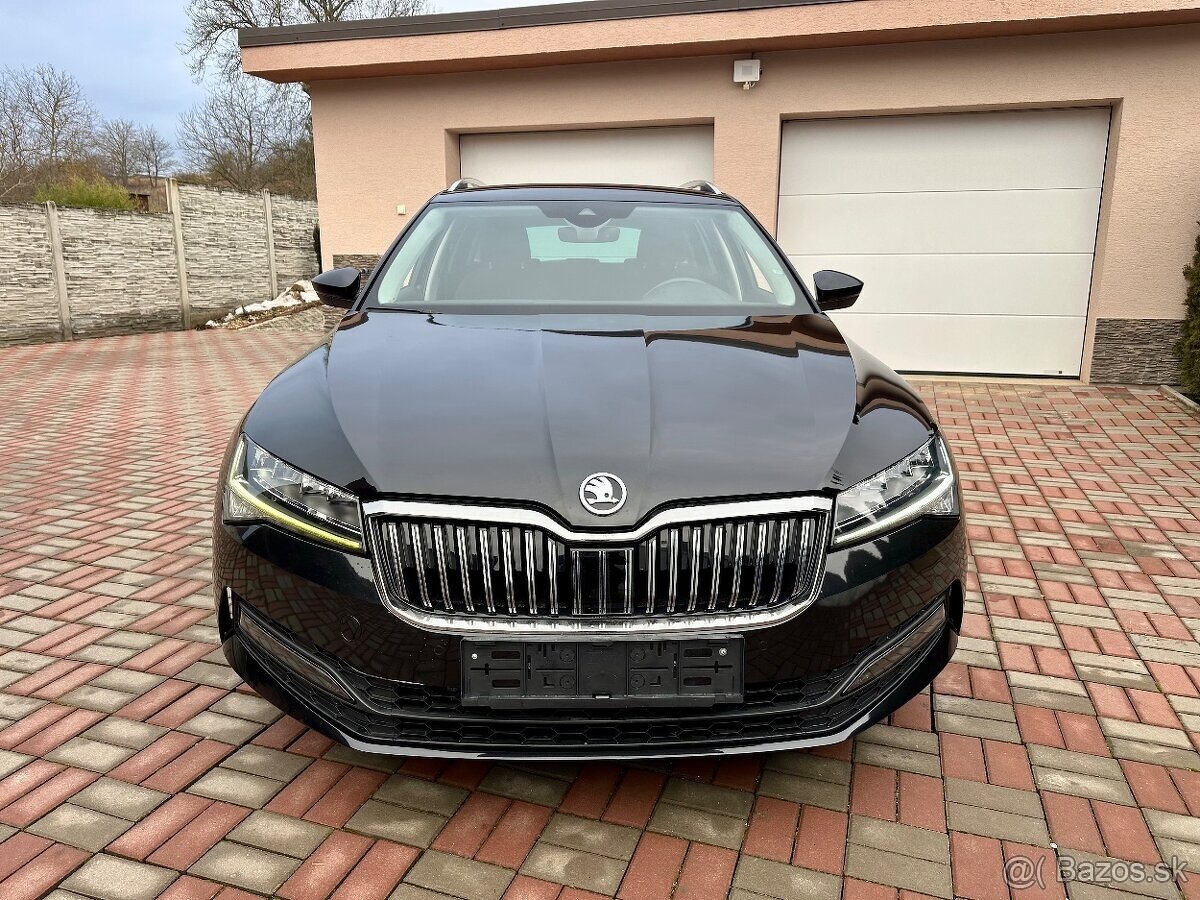 Škoda Superb III Combi Facelift - 8