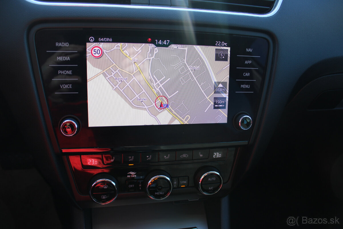 Škoda Octavia Combi 1.6 TDI 115k Ambition DSG - 8