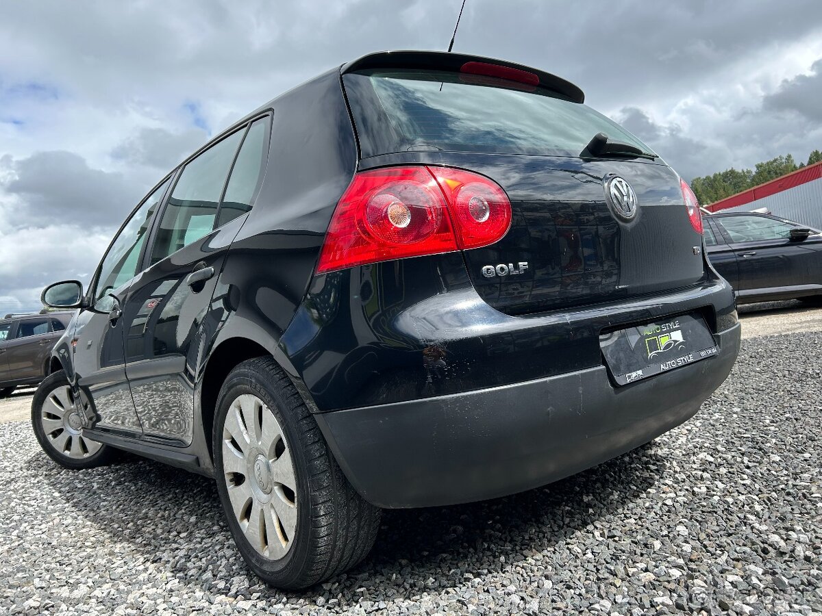 Volkswagen Golf 1.9 TDI Comfortline - 8