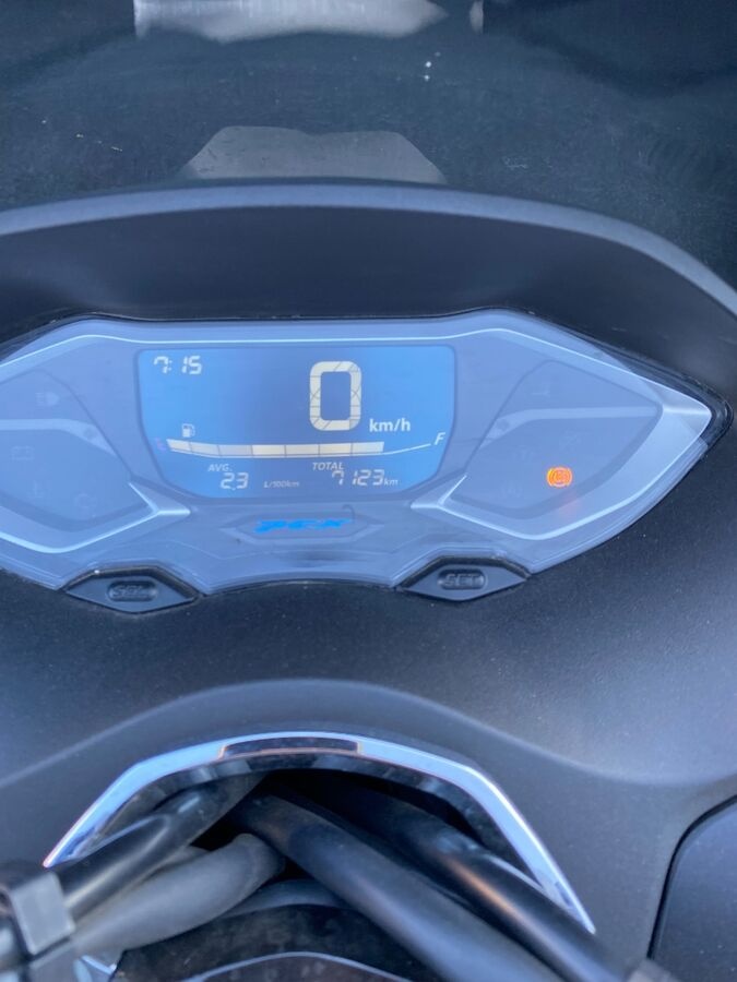 Honda pcx 125 - 8