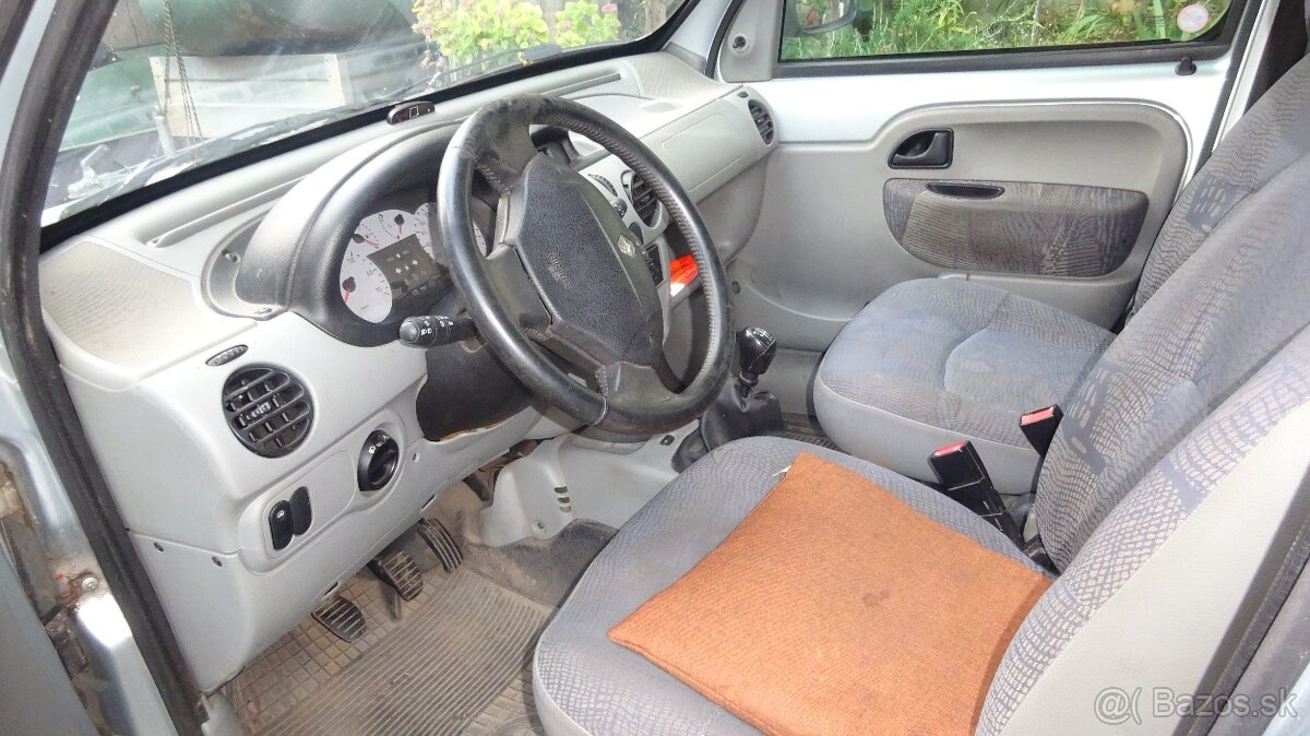 Renault Kangoo - 8