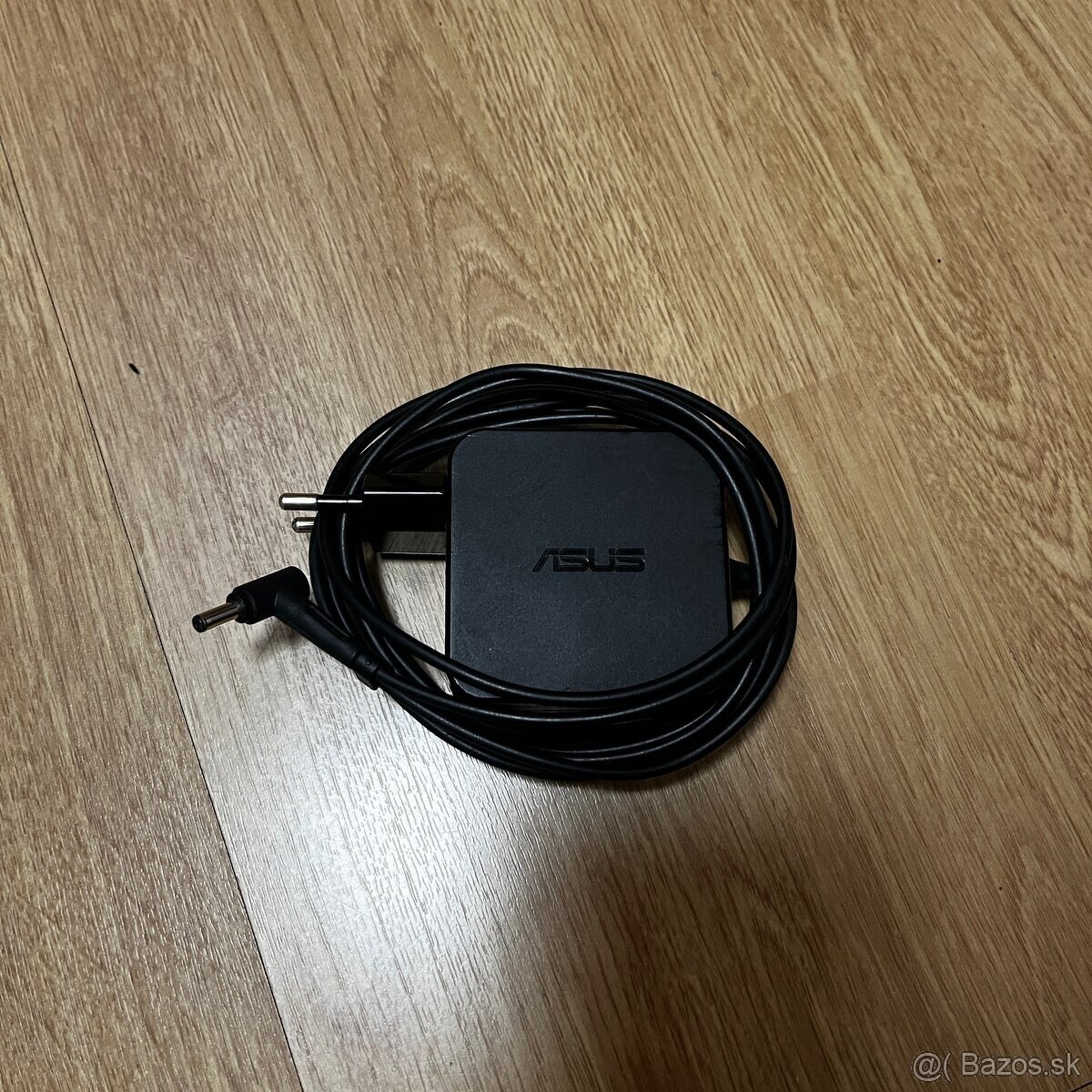 ASUS ZenBook UX305F 13,3” – ultra tenký notebook - 8