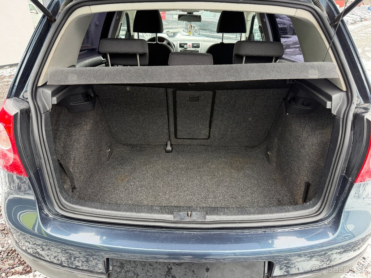 Volkswagen Golf 1.9 TDI Trend • Manuál • Hatchback • 2 250 € - 8