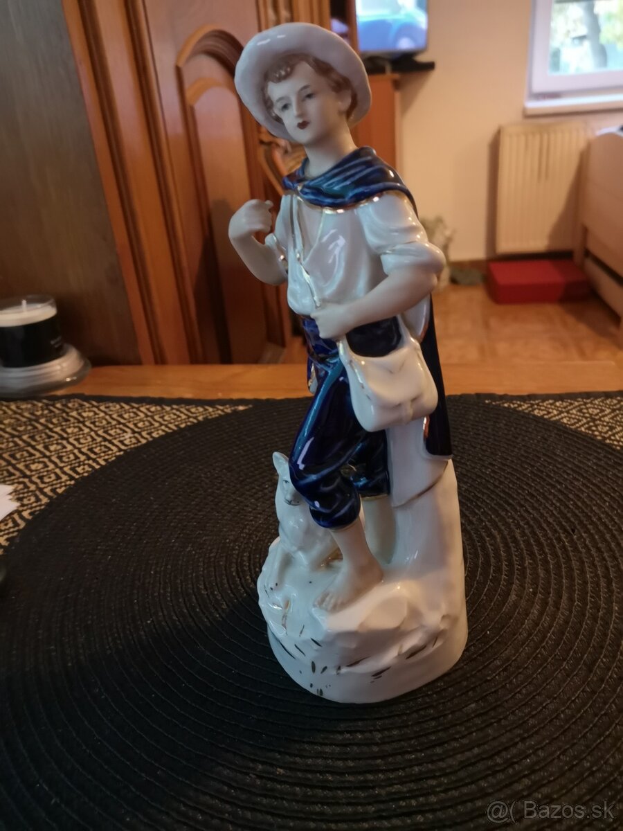 porcelánová soška Dux - 8