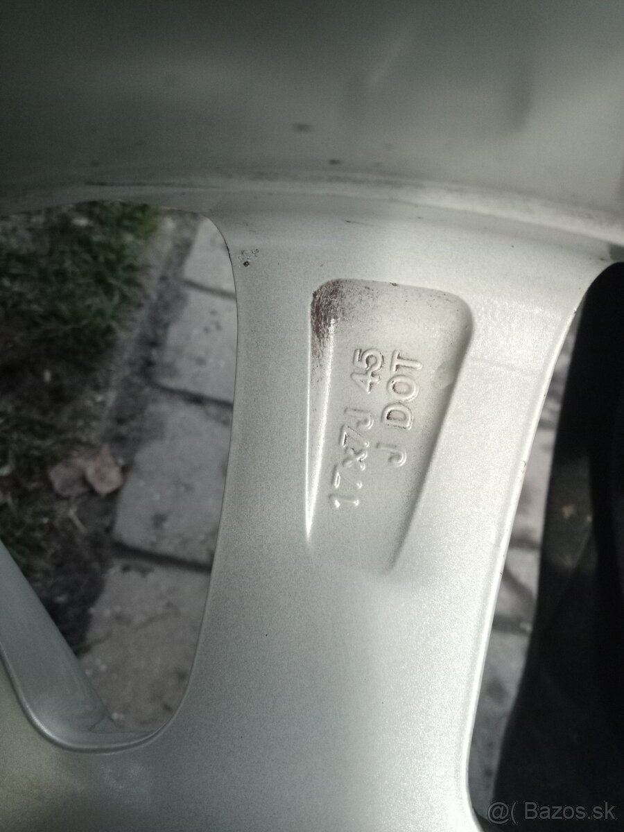 17"5x114,3 ET 45....215/55 R17 Toyota Avensis III/COMBI - 8