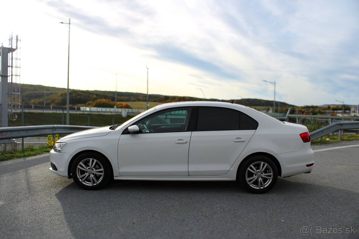 Volkswagen Jetta 1.2 TSI, kupované SR, Nové rozvody - 8