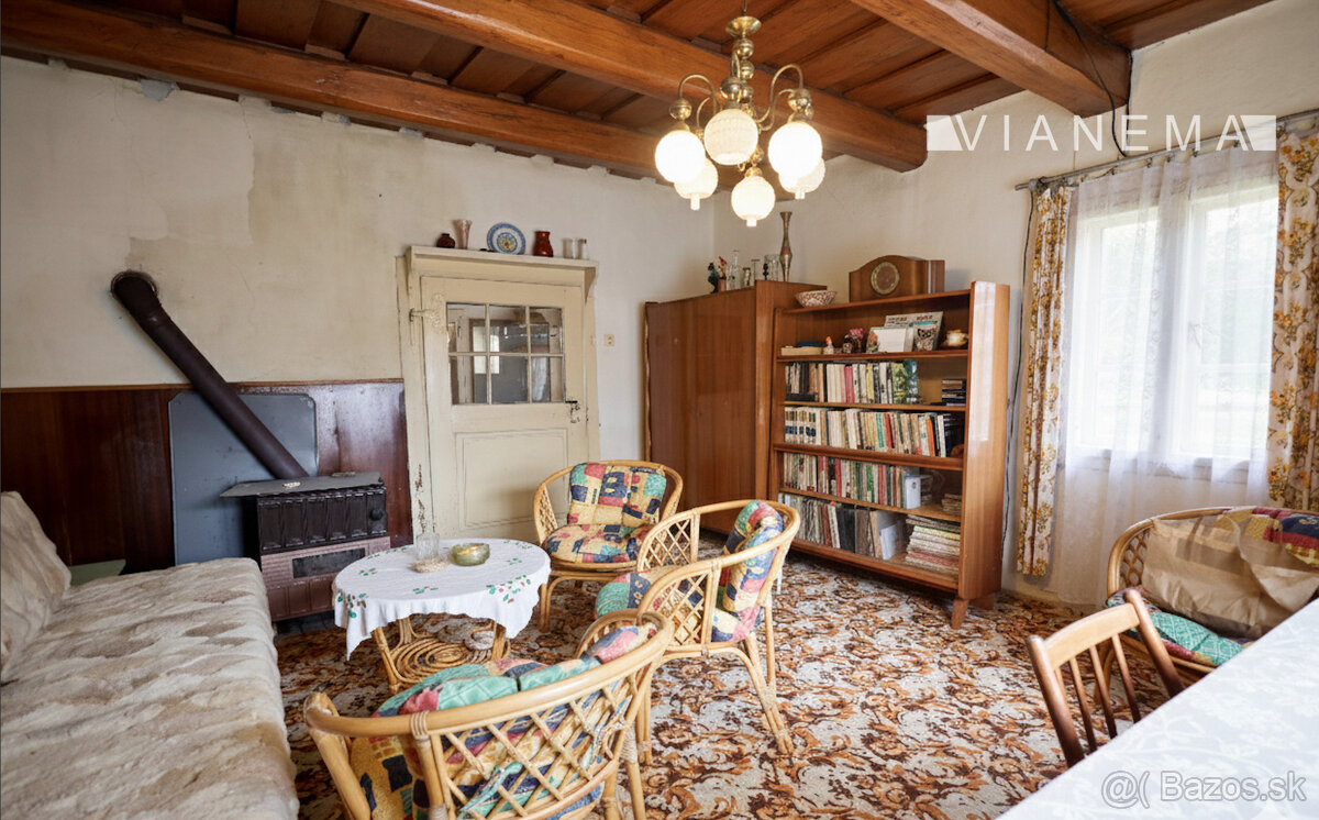 IBA U NÁS: Na predaj staršia drevenica – rodinný dom Mošovce - 8