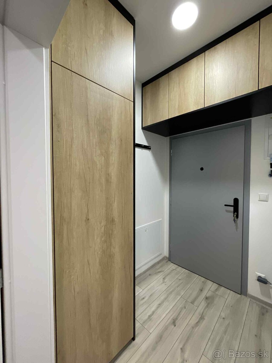 Krásny byt na prenájom - Cross - 8