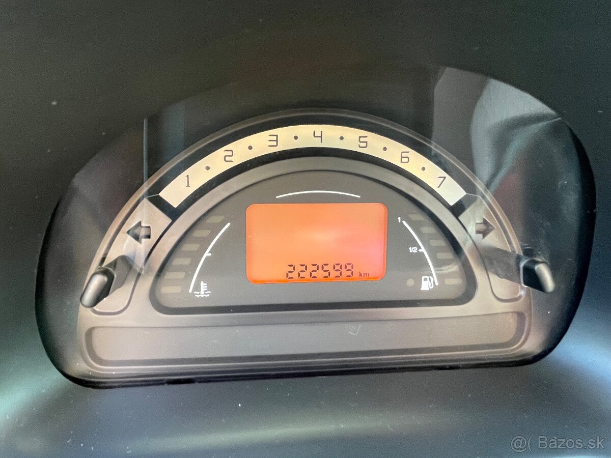 Citroën C3 1.1i 2003 44kw - 8