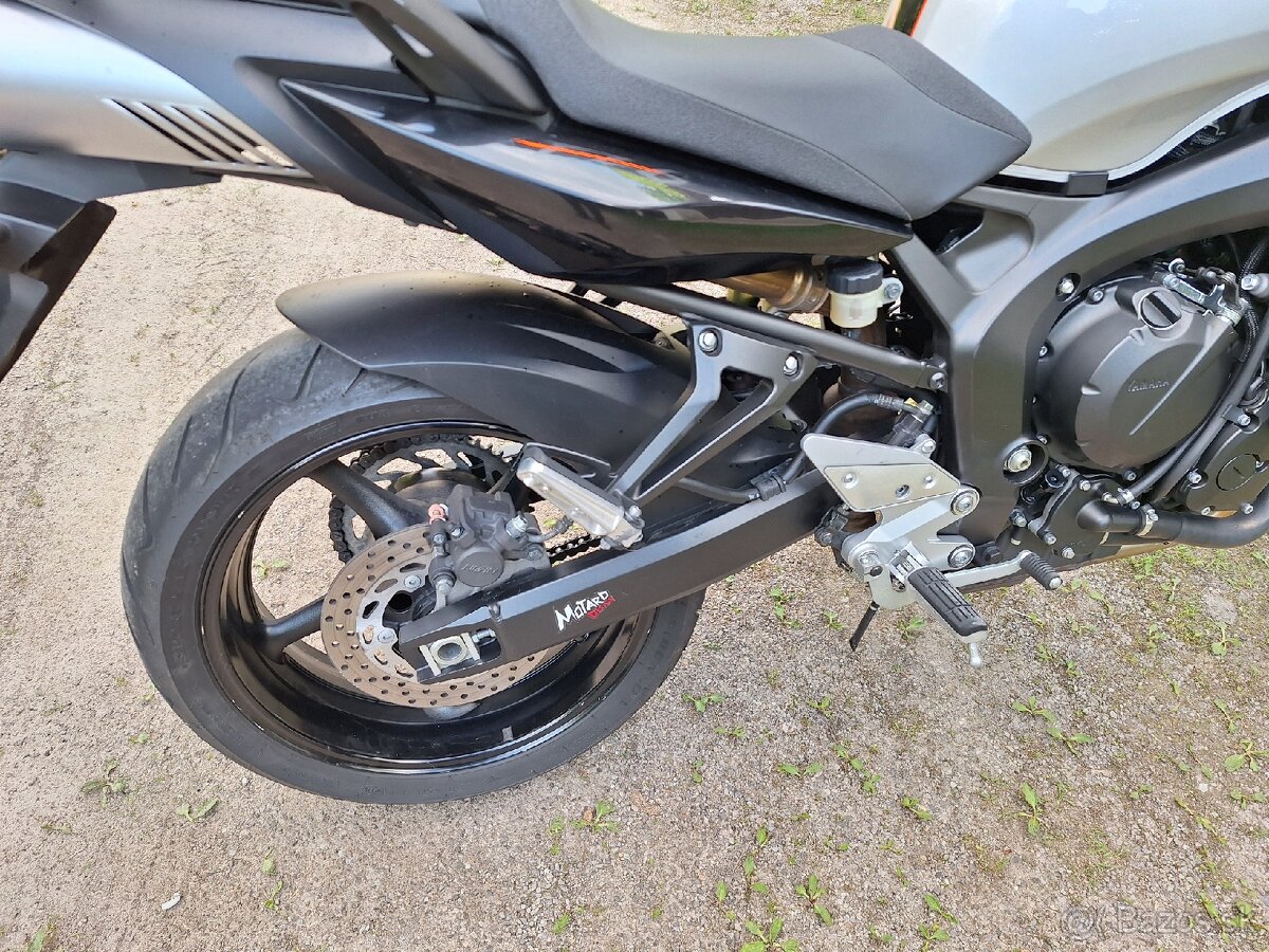 Yamaha fz6-N - 8