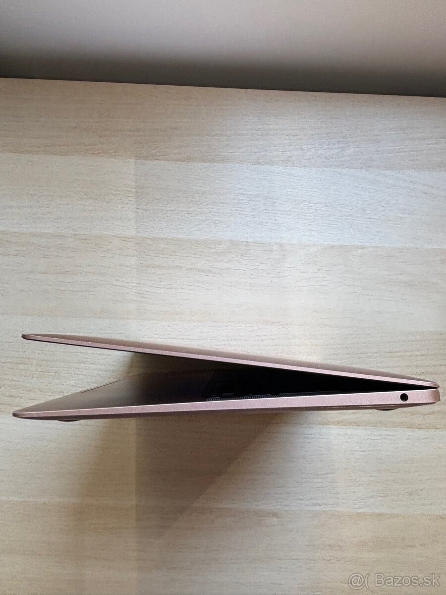 MacBook Air 13” 8GB/256GB ‼️ 92% Batéria - 8