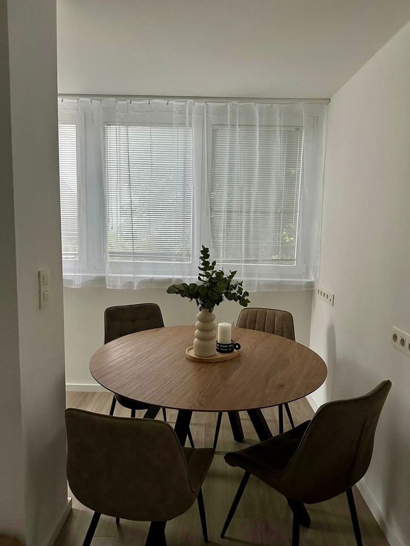 Svetlý 3i byt s terasou, záhradou a bazénom – Staré Mesto TO - 8