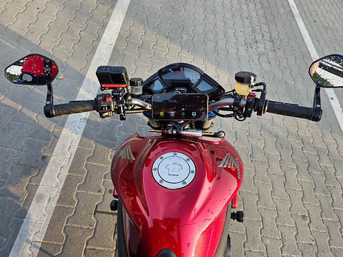 Honda CB1000R 2010 - 8