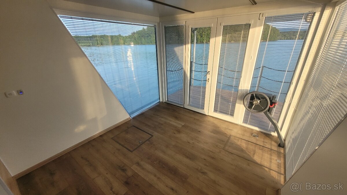 Hausbot houseboat 9,3x3m - 8
