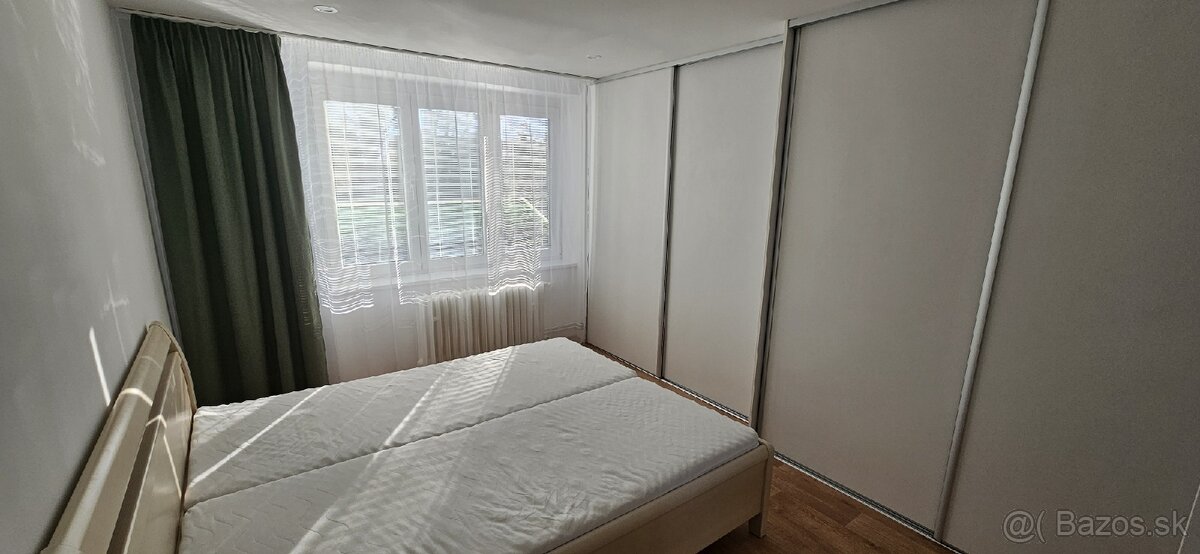 Vymenim 3i byt na Vajanskeho za 1i (PN), pripadne 2i. - 8