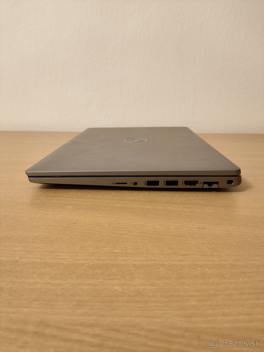 Dell Latitude 5520| i3-1125G4 | 8 GB RAM | 256 GB SSD | 15.6 - 8