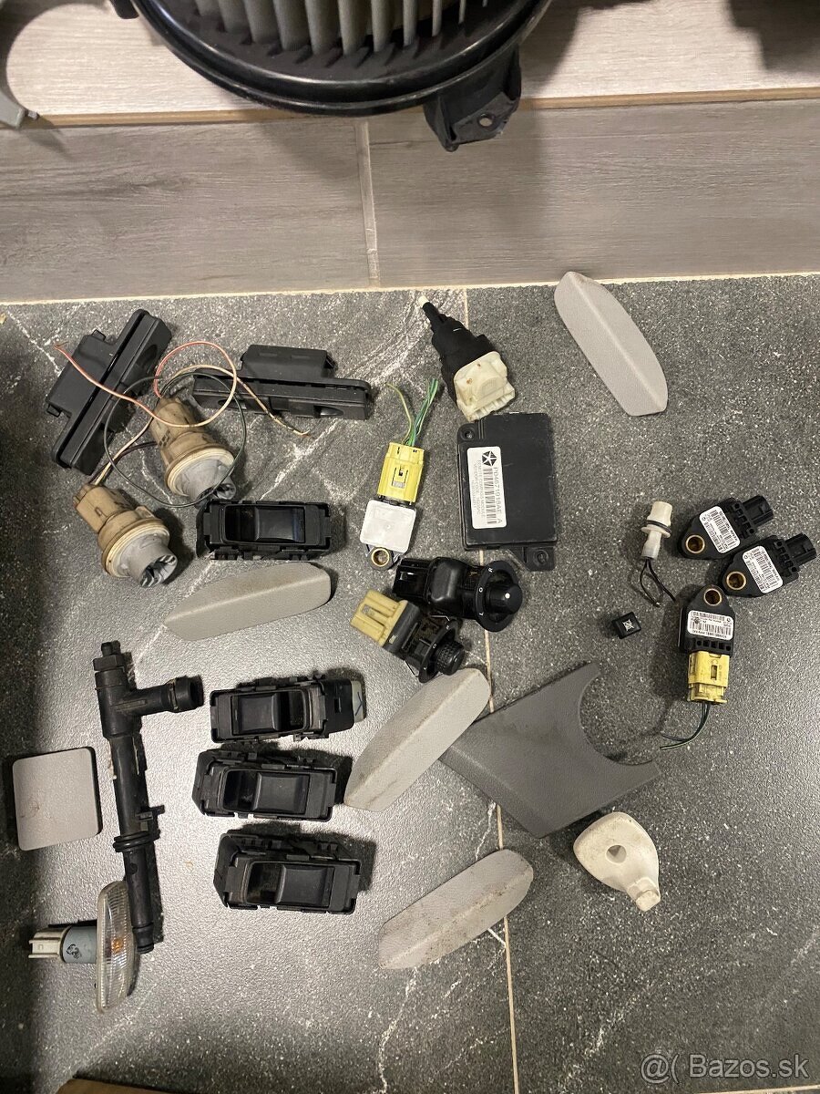 Diely Jeep Patriot - 8