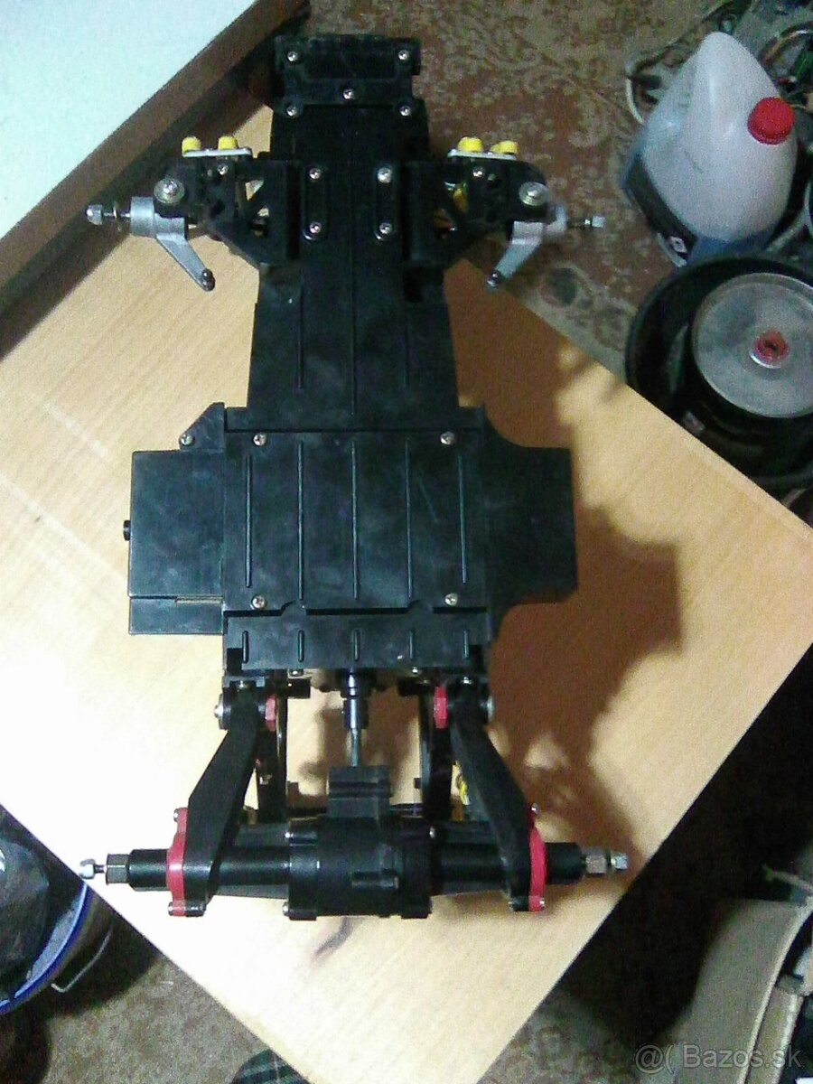 RC Auto Graupner BIG GRIZLY 4WD. - 8