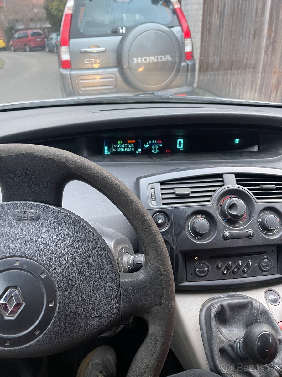 PREDÁM RENAULT SCENIC - 8