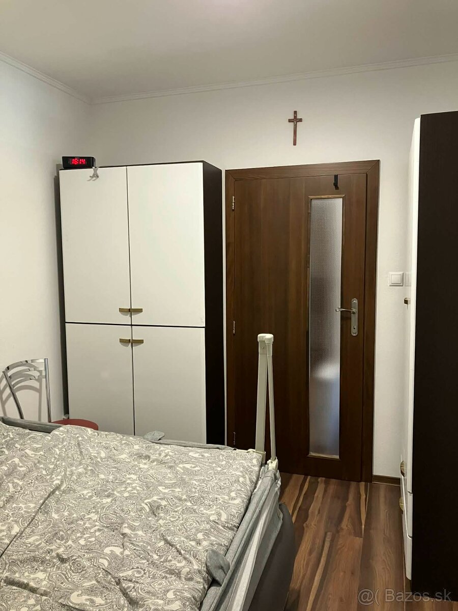 Prenajmem byt v Kežmarku - 8