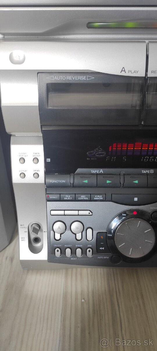 Sony RX99, hi-fi systém - 8