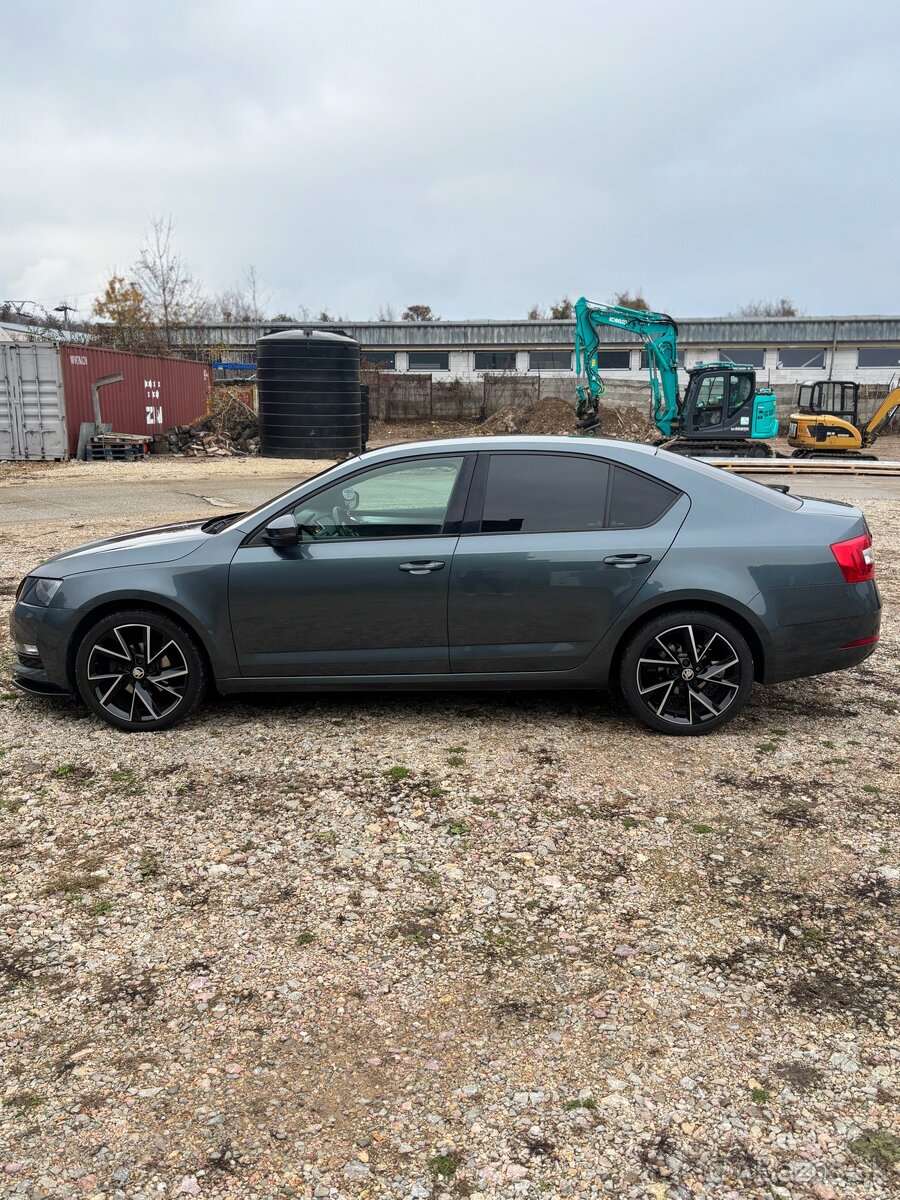 Škoda Octavia 3 1.6 po facelifte - 8