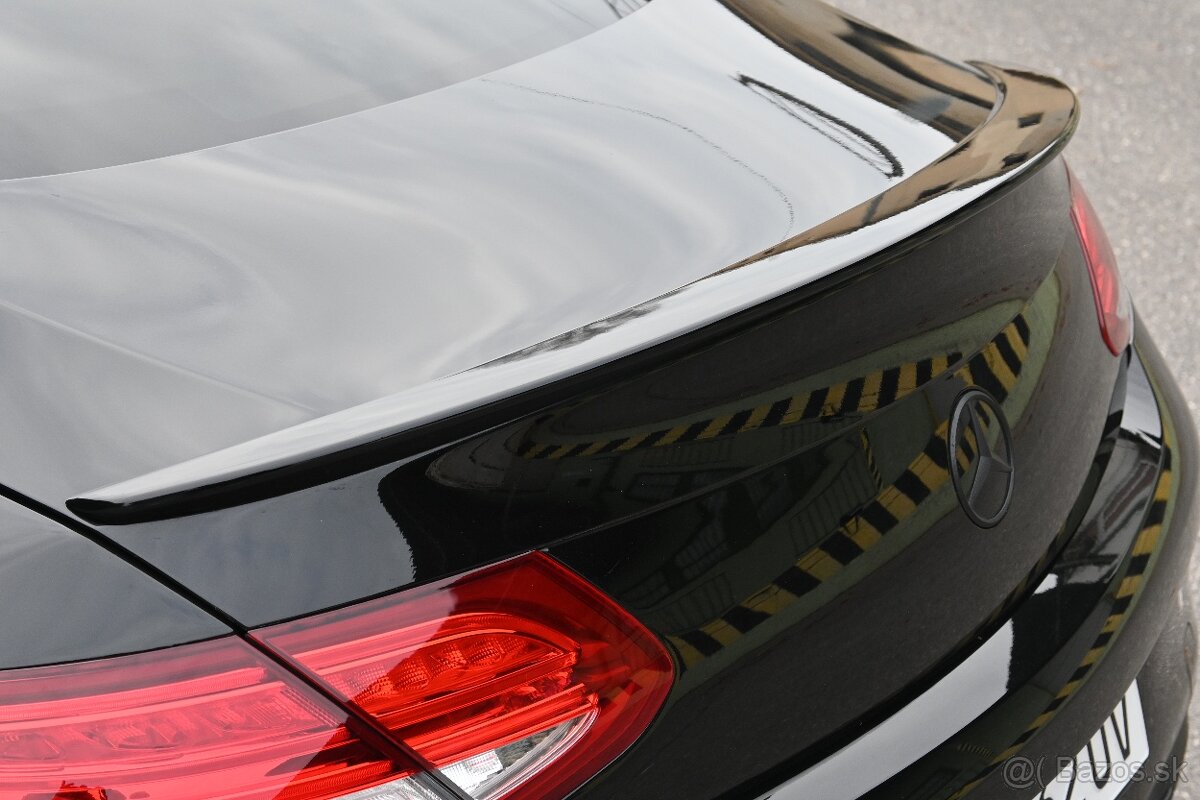 Mercedes-Benz C 250 Coupe AMG Night Edition - 8