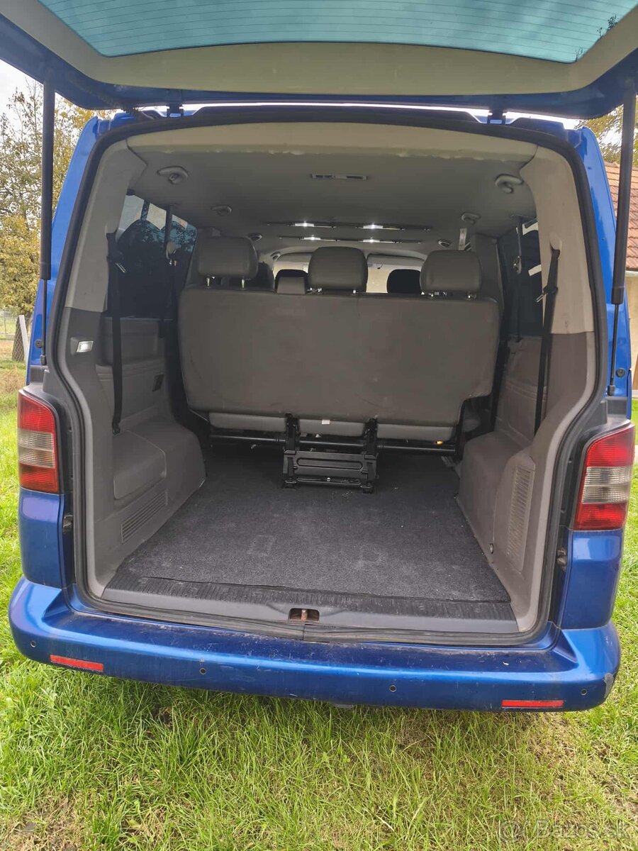 Transporter T5 2.5tdi 96kw 9 miestny - 8