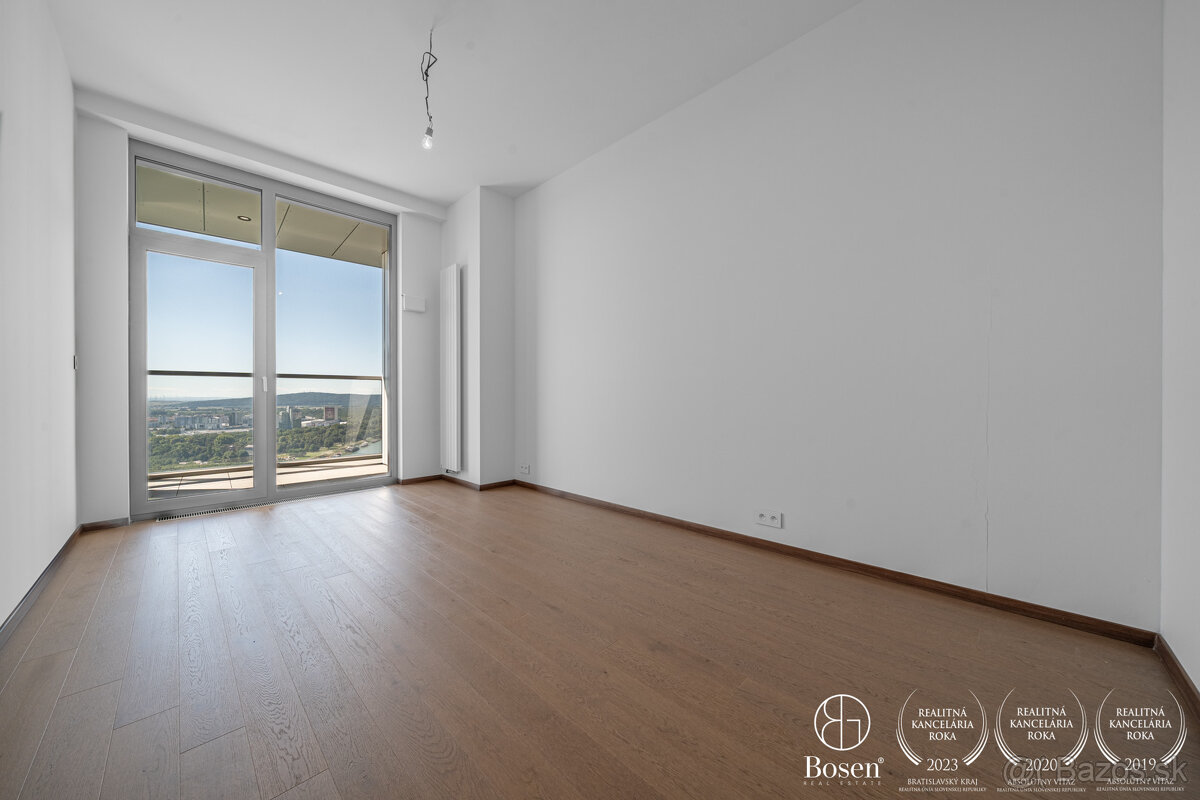 BOSEN | 2 izbový byt v projekte Eurovea Tower, 35. LUX posch - 8