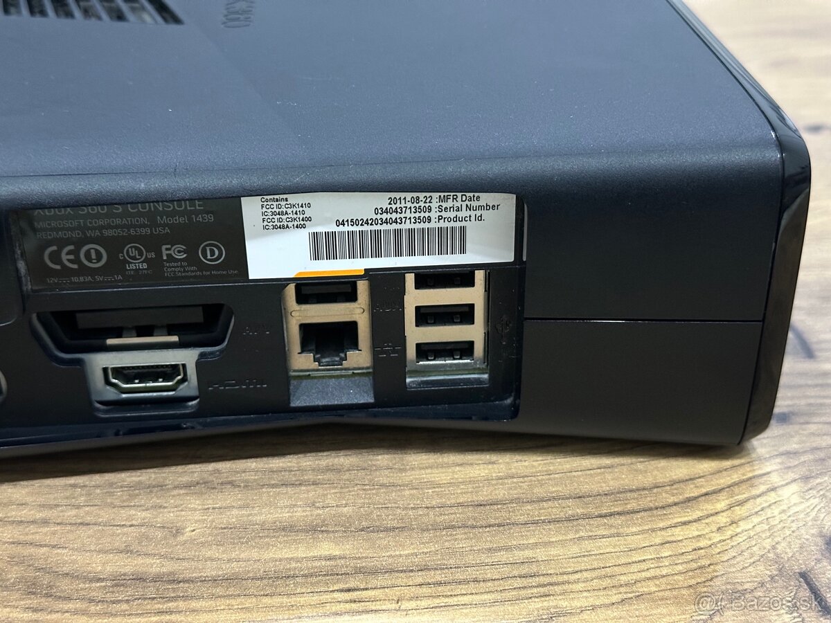 Samostatná herná konzola XBOX 360 Slim - 8