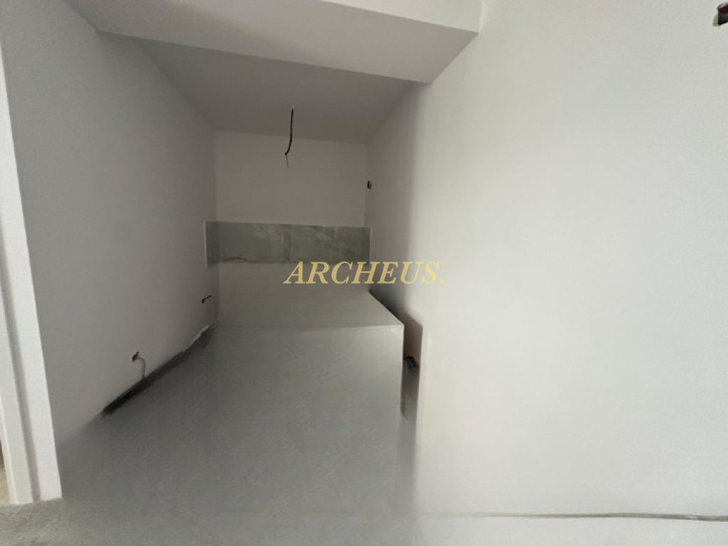 3-izbový apartmán s predzáhradkou 83 m2, Albánsko - 8