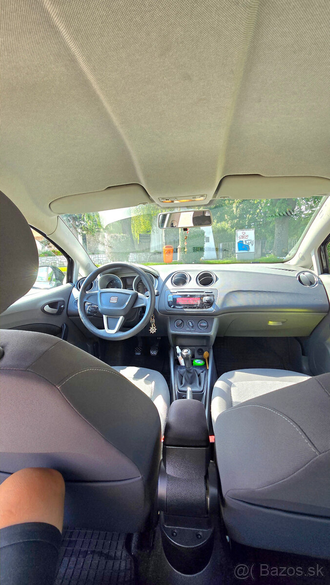 Seat Ibiza 1.4 63Kw r.v 2010 + odoberateľné ťažné - 8