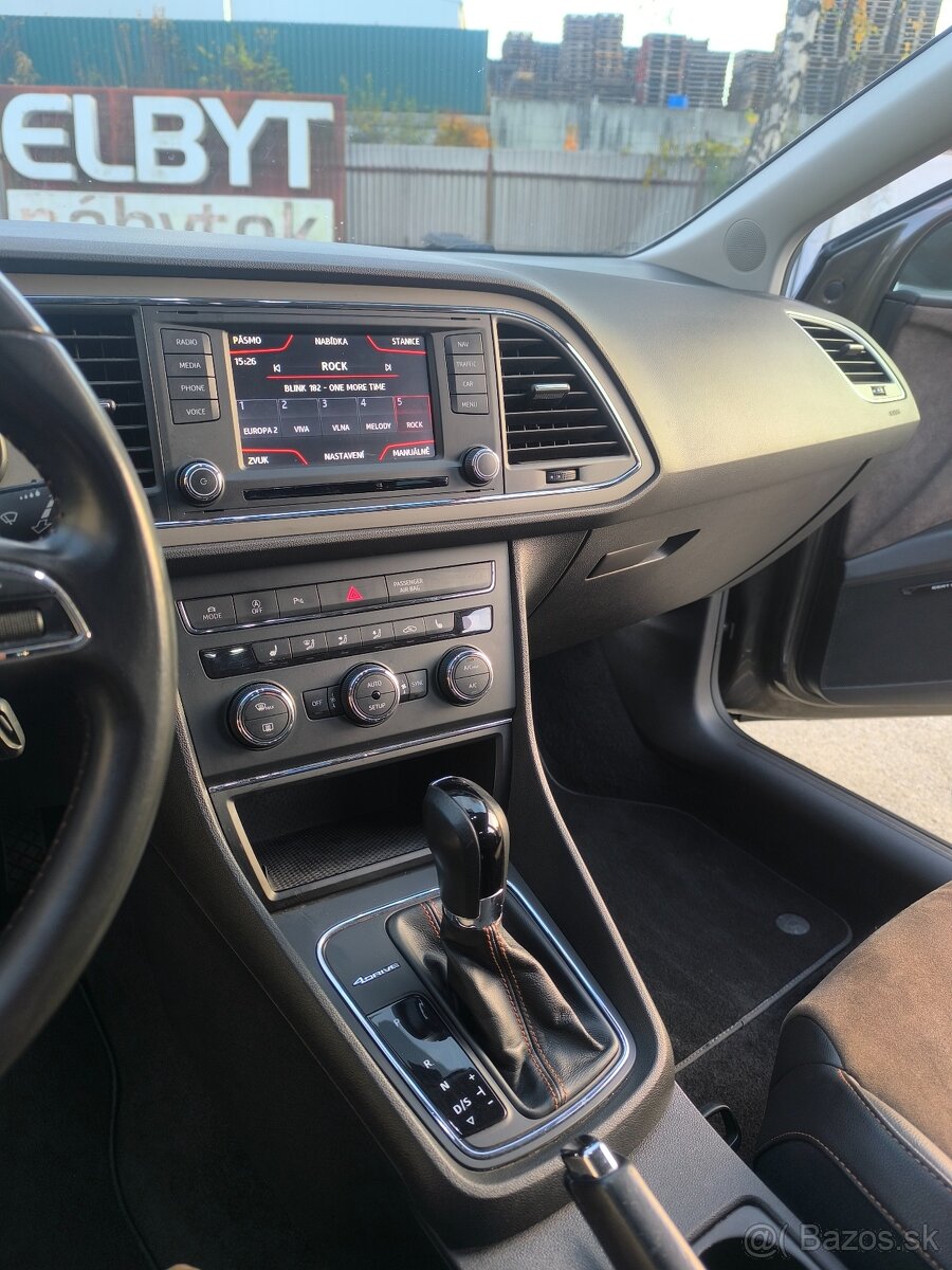 Seat Leon X-perience - 8