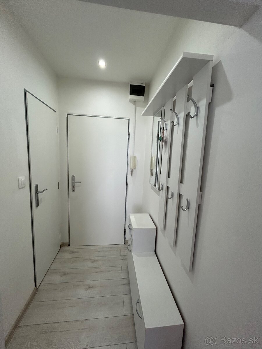 Garzónka/ Garsónka na prenájom Nitra, Chrenová - 8